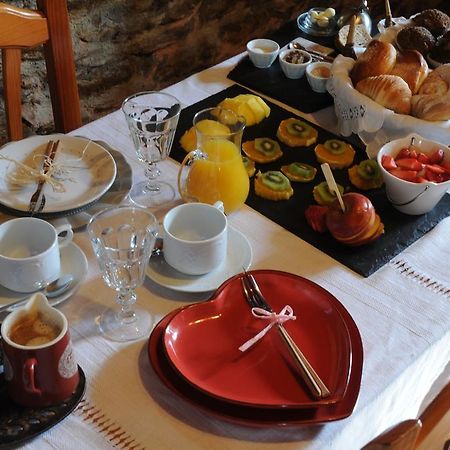 Montcorbau Casa Puig酒店 外观 照片